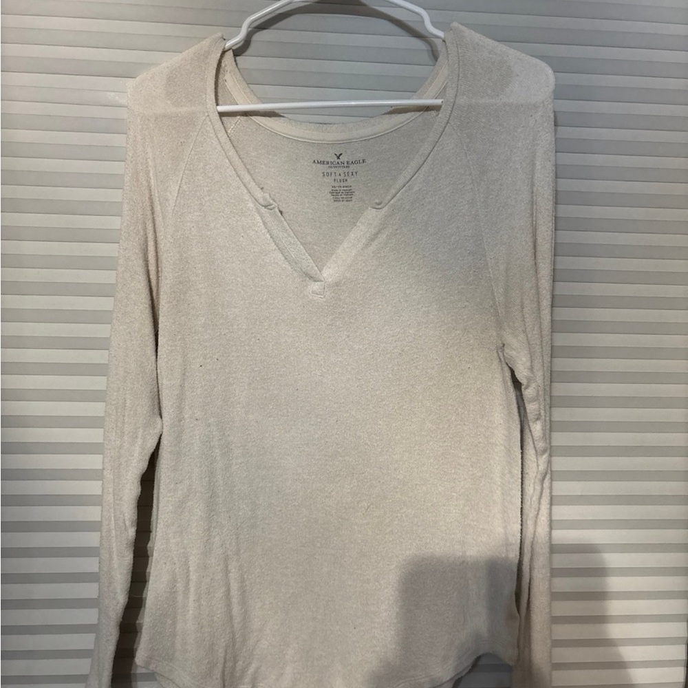 American Eagle Outfitters Women's Soft and Sexy Cream Long Sleeve Top